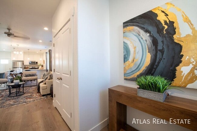 Foto del edificio - 3645 Verde Dr