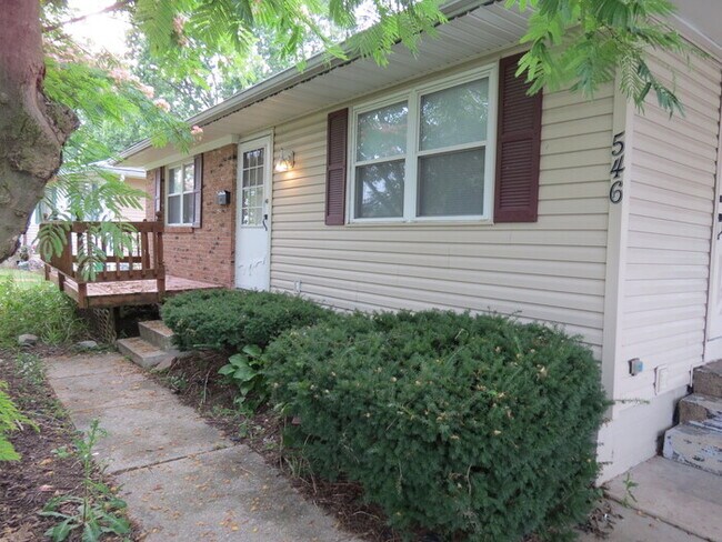 Building Photo - New rental in southern pines subdivision