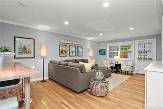 Building Photo - 245 Unquowa Rd