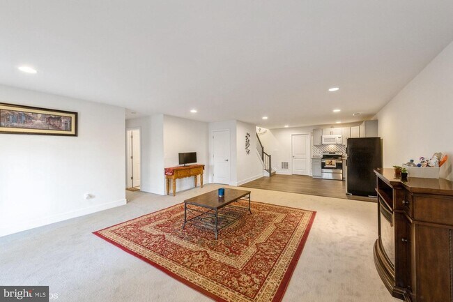 Foto del edificio - 25532 Byrnes Crossing Dr