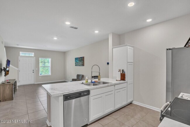Foto del edificio - 86848 Mainline Rd