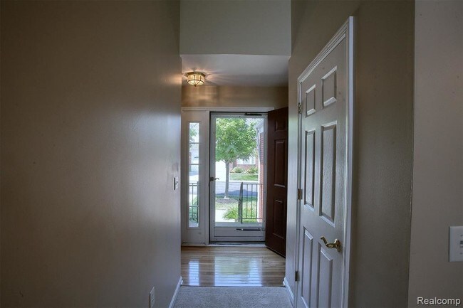 Building Photo - 41736 Brownstone Dr