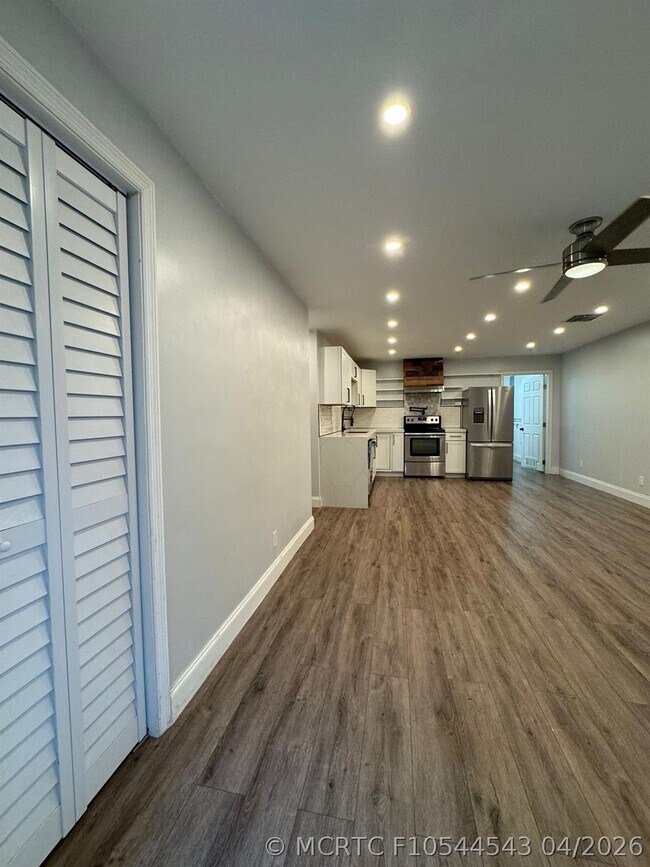 Foto del edificio - 9422 SW 51st St