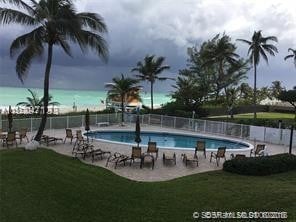 Building Photo - 1936 S Ocean Dr