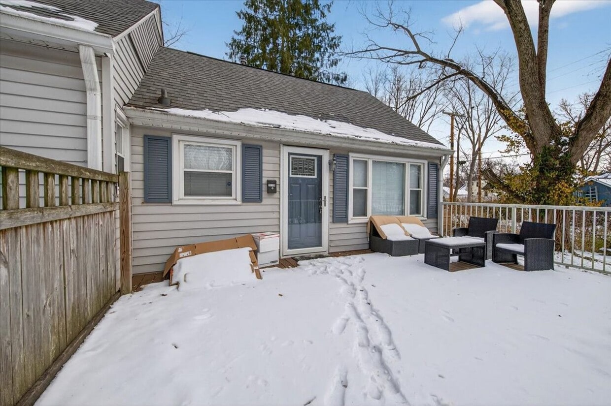 Photo - 2113 Pamela Dr. UNIT B - $1,050/mo.