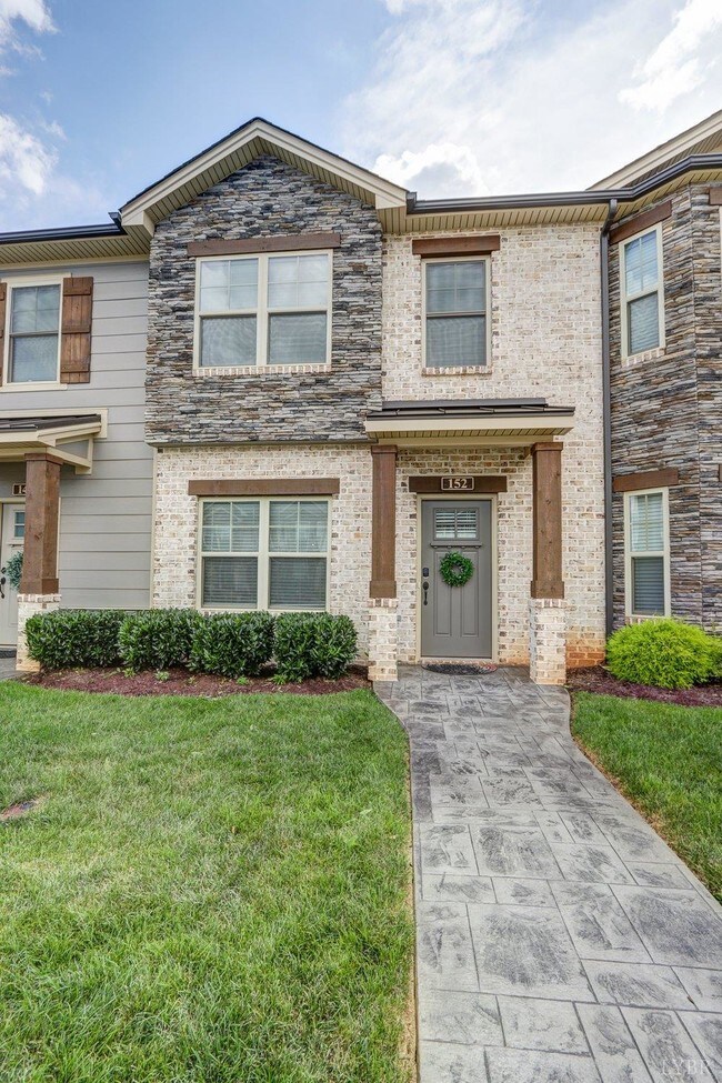 Foto del edificio - 152 Mallard Ln