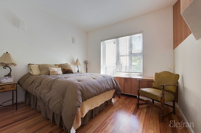 Foto del edificio - 188 S 8th St