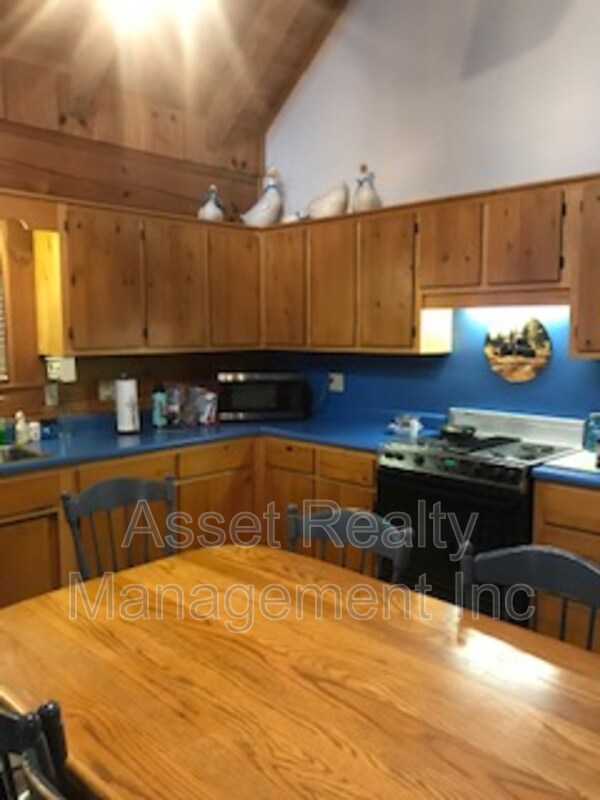 Foto del edificio - 1003 Old Cades Cove Rd