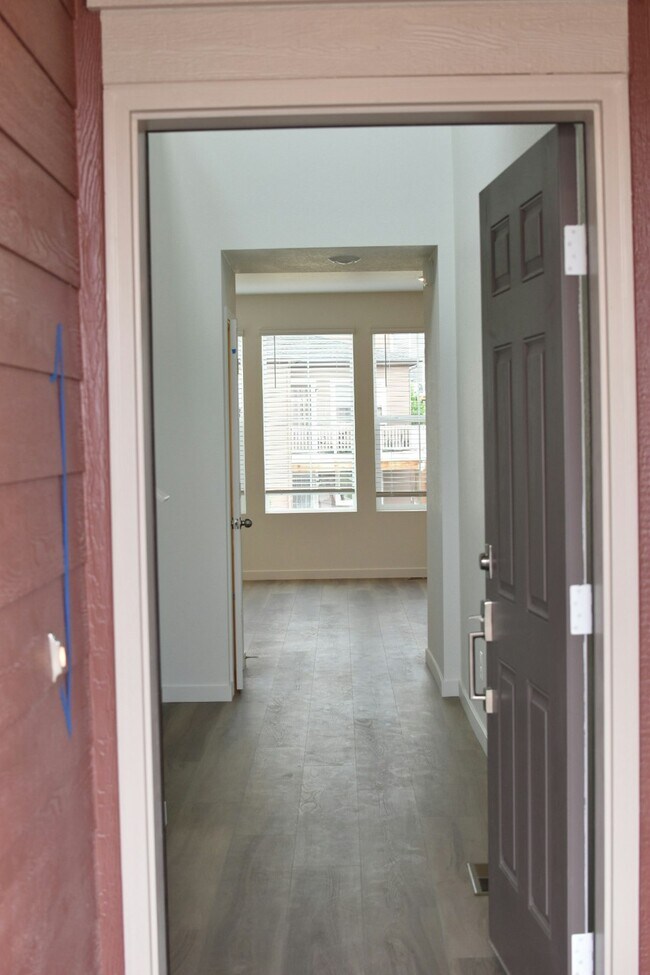 Building Photo - 8991 Hightower St