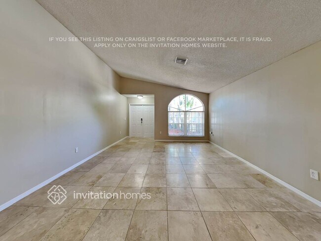 Building Photo - 3400 NW 78th Ave