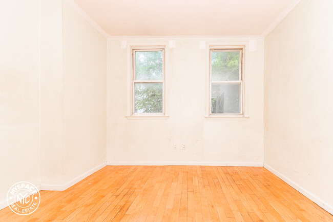 Building Photo - 30 Driggs Ave