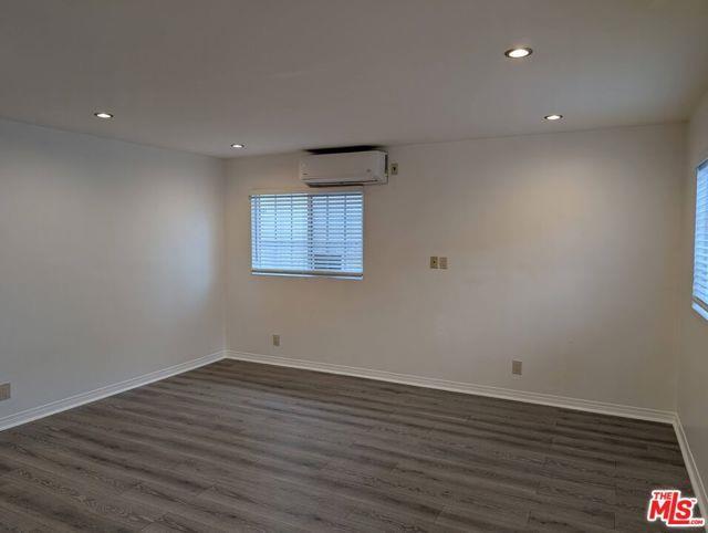 Foto del edificio - 4064 Redwood Ave