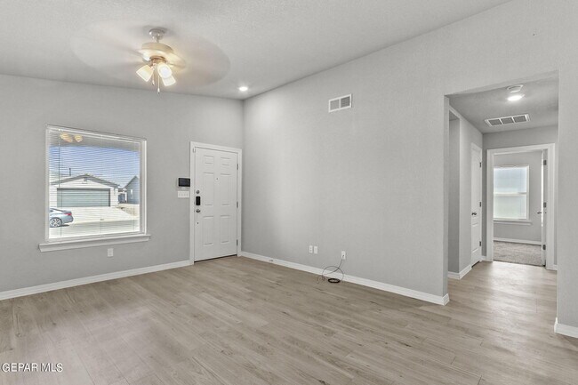 Building Photo - 14544 Banana Yucca Ave