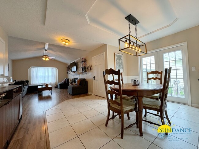 Building Photo - Beautiful 2BR/2BA Home in Niceville - Pet ...