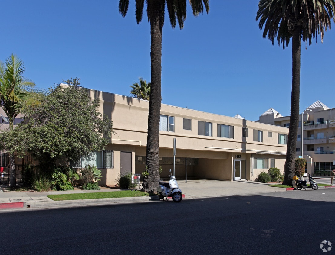 Building Photo - 1455 9th St