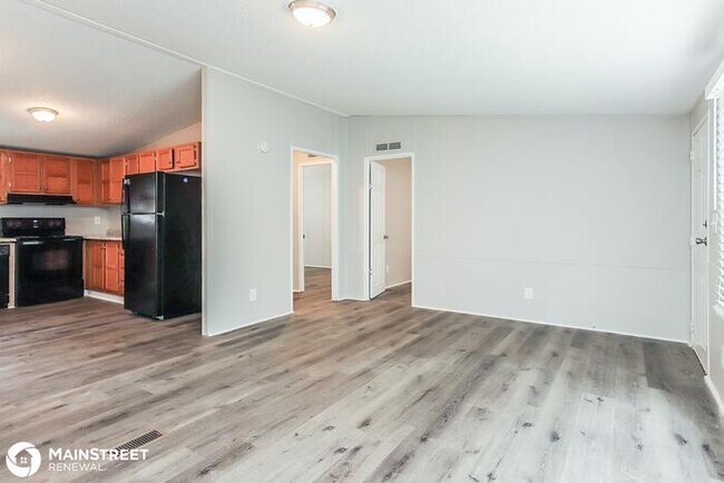 Building Photo - 2318 Blair Dr, Hillsborough, NC 27278