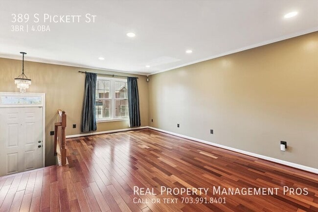 Building Photo - 389 S Pickett St