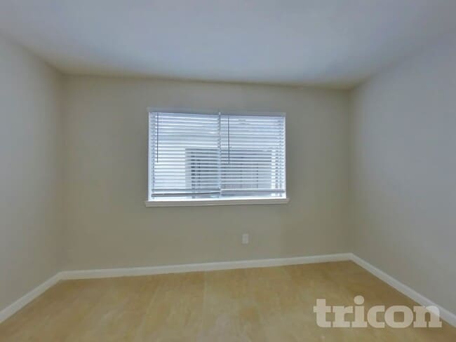 Building Photo - 16006 Camino Del Sol Dr