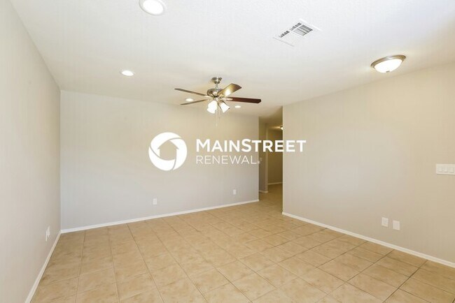 Foto del edificio - 3 Bedroom Pet-Friendly Home in MESA, AZ with Main Street Renewal
