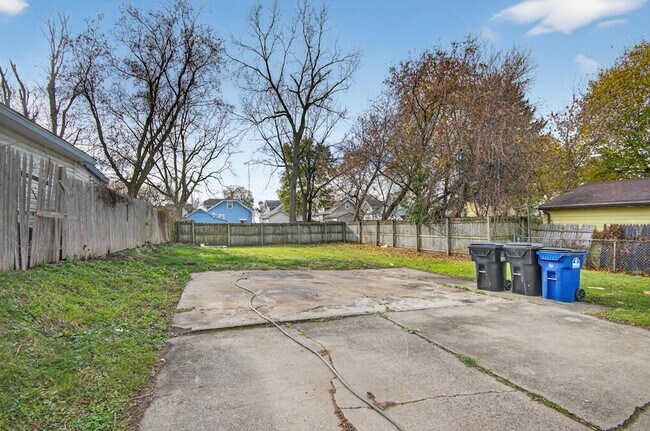 Foto del edificio - 1927 Harriet St