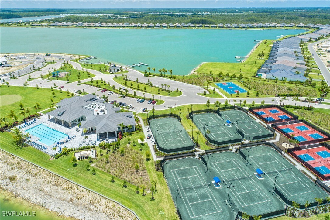 Foto del edificio - 13896 Blue Bay Cir