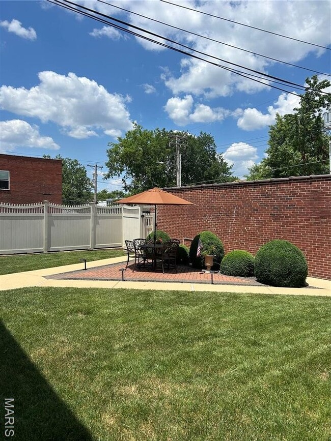 Building Photo - 6607 Clayton Rd