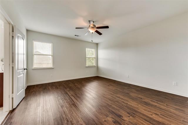 Building Photo - 2133 Sable Wood Dr