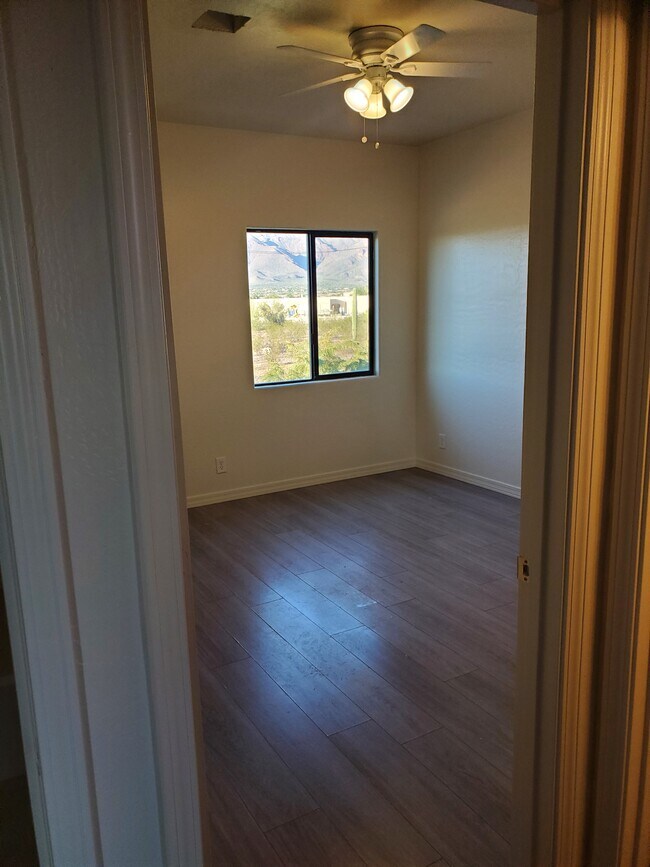 Foto del edificio - 9820 E La Palma Ave