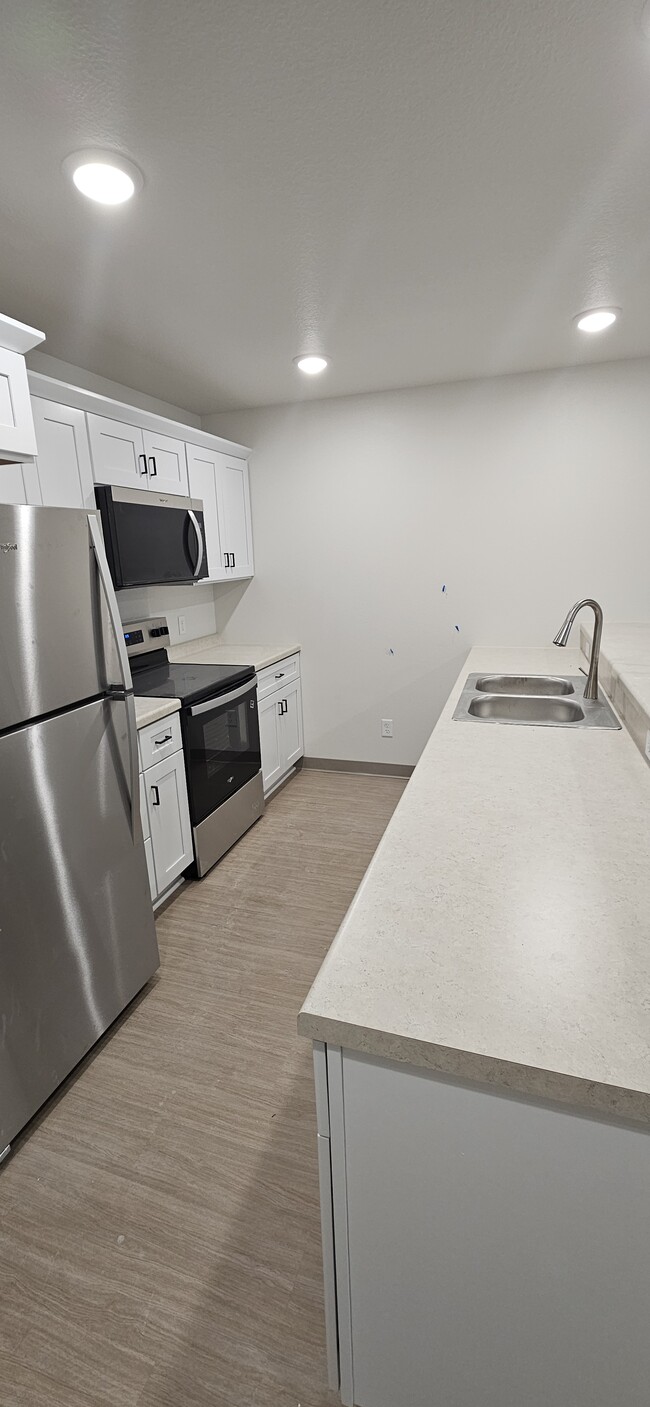 Building Photo - Radel Court