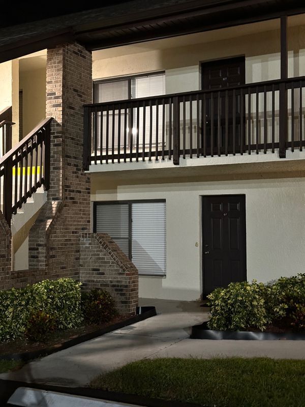 Foto del edificio - 1515 Huntington Ln