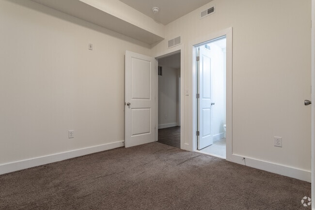 Bedroom - Eleanor at Walnut