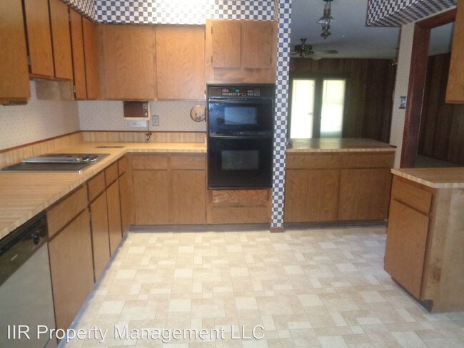 Building Photo - 3 br, 2 bath House - 601 Sunrise Rd