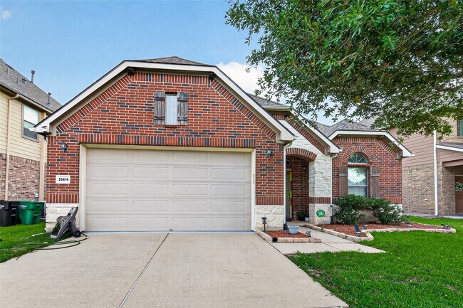 Foto del edificio - 25814 Westbourne Dr