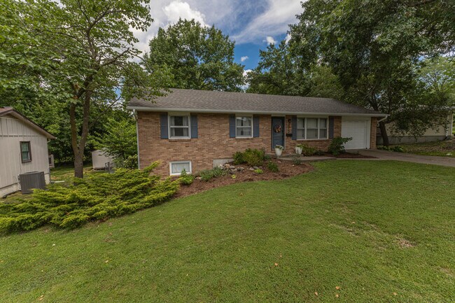 Foto del edificio - 3312 Lynnwood Dr