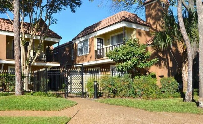 Foto del edificio - 2 bedroom in Houston TX 77057