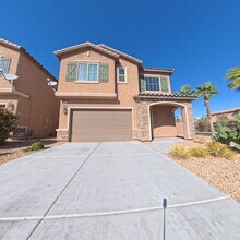 Building Photo - 7226 Summer Grove Ave