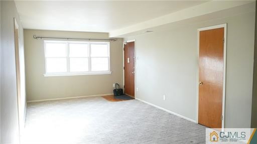 Building Photo - 179 College Dr
