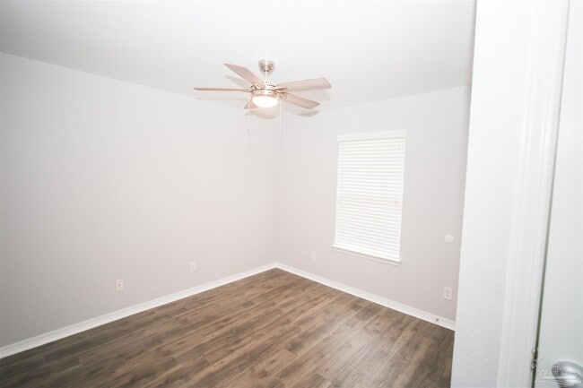 Building Photo - 8943 Gristmill Way