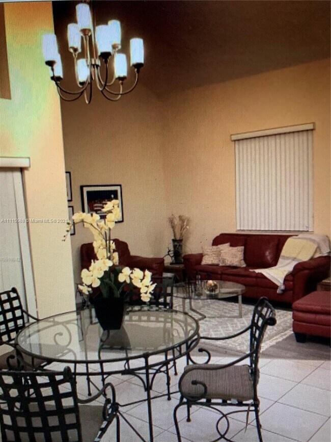 Foto del edificio - 1246 NW 125th Terrace