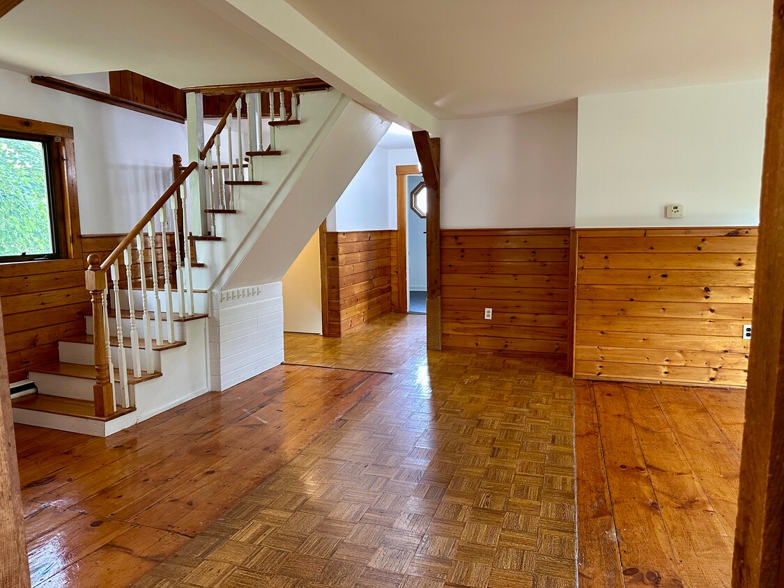 Foto principal - 26 Pleasant St