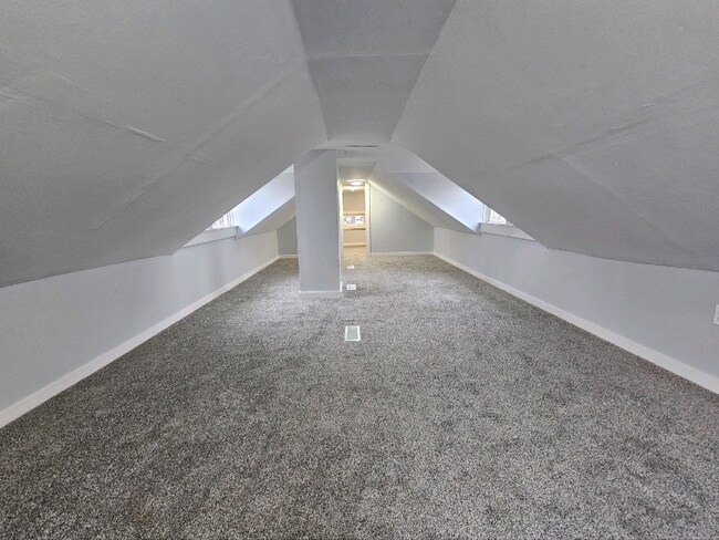 Foto del edificio - 1205 N 8th St