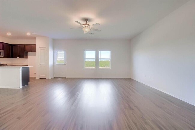 Building Photo - 7508 Tonka Ln