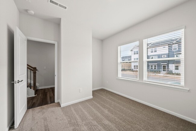 Building Photo - Convenient New Construction Townhome in Durham - Easy commute to RTP, Brier Creek, Airport