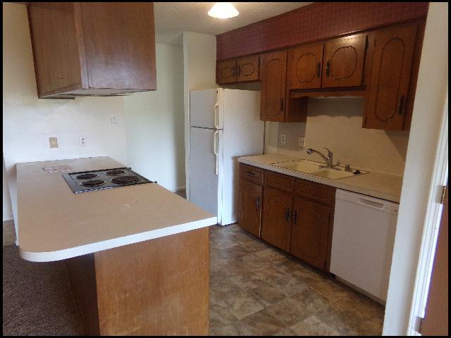 Building Photo - 711 Briar Ridge Ct