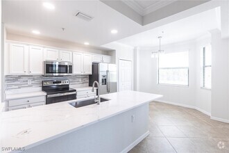 Building Photo - 9830 Giaveno Cir