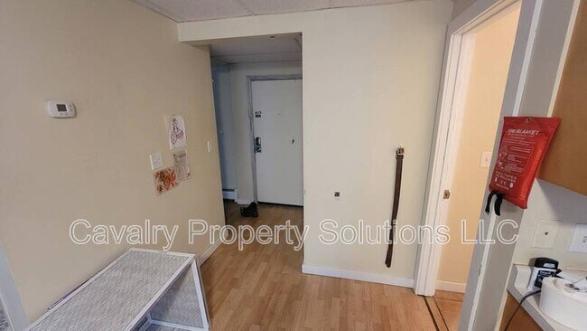 Building Photo - 1505 London Rd