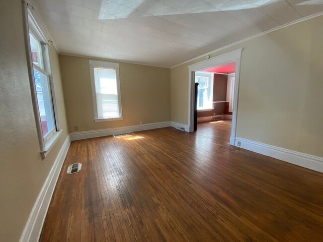 Building Photo - 2+ bedroom house now available $695