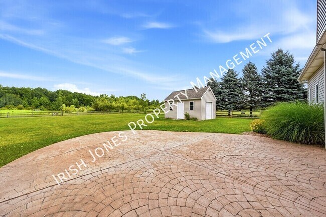 Foto del edificio - 109 Ashwood Ln