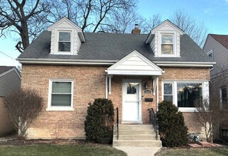 Building Photo - 3231 Park Ave