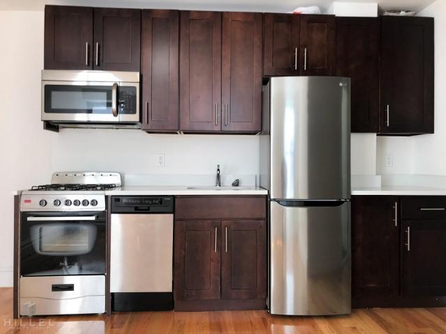 Foto del edificio - 2 bedroom in ASTORIA NY 11106